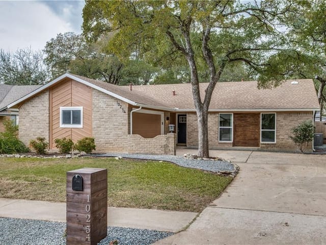 10254 Missel Thrush Dr