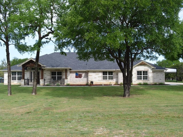 1026 County Road 3152