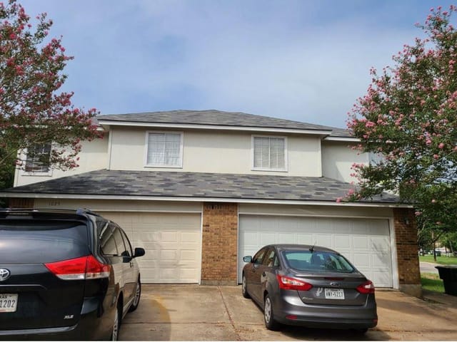1027  Sagewood Trl
