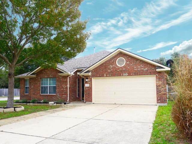 1028 Downridge Dr