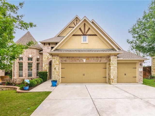 103 Crampton Cv