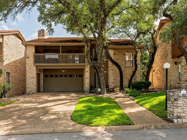 View 103 Crescent BLF in Lakeway, Cedar Glen Sec 01 103 Crescent BLF - property photo 1 - Luxury home in Lakeway, Cedar Glen Sec 01, Lakeway, TX