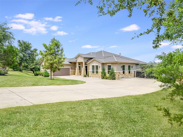 103 Kaden WAY