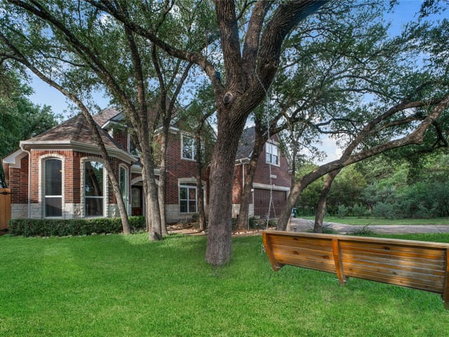 103 Sierra Ridge DR