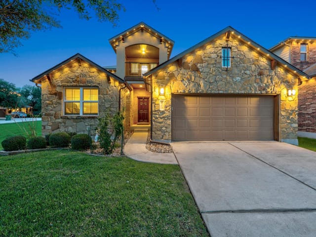 103 Walking Horse Way