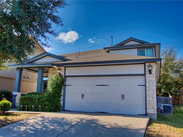 10300 Laredo Dr