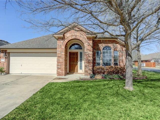 10300 Yellowstone Dr