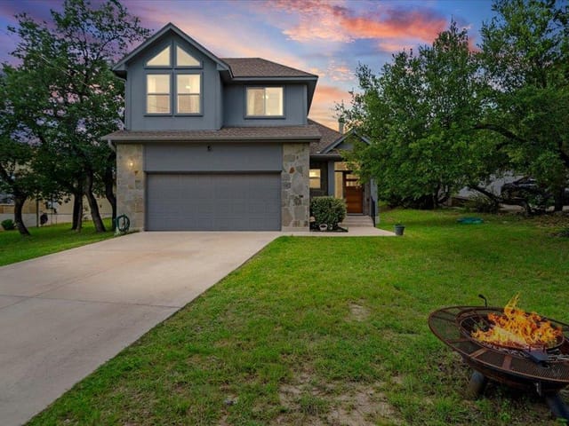 10304 Twin Lake CIR