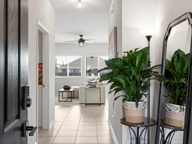 10305 Bankhead Dr