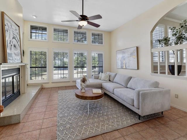 10305 Rising Hills Cir
