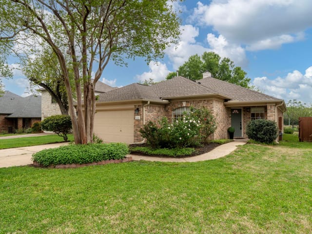 10305 Snapdragon Dr