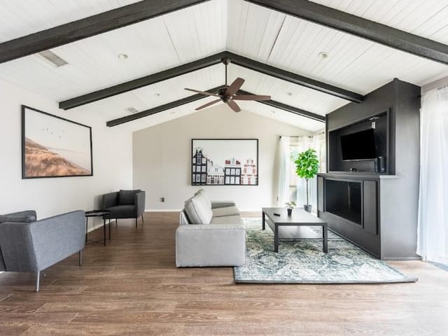 10307 Quail Ridge DR