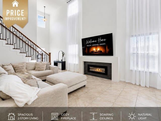 10308 Hatton LN