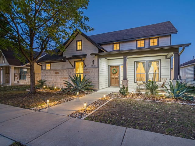 1031 Powell