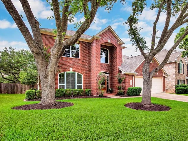 10312 Prism Dr