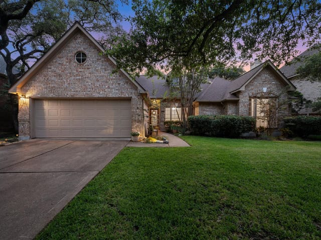 10312 Wolftrap DR