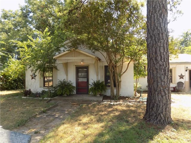 1032 County Road 340