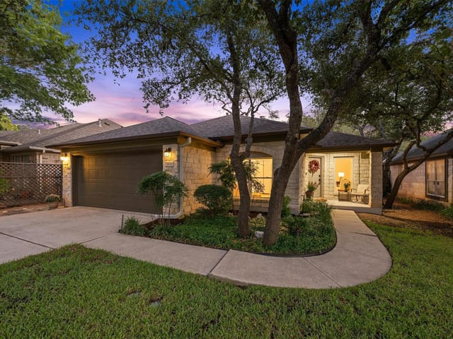 10337 Snapdragon Dr