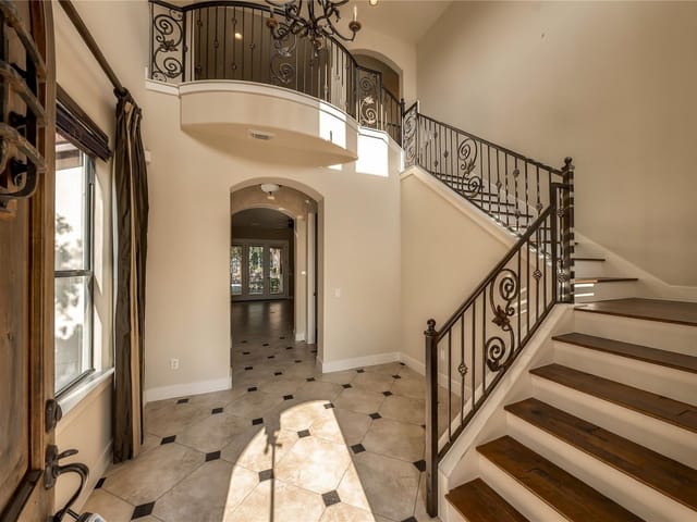 View 1036 Liberty Park DR Unit #20 1036 Liberty Park DR Unit #20, photo 1 of 6, Austin, TX