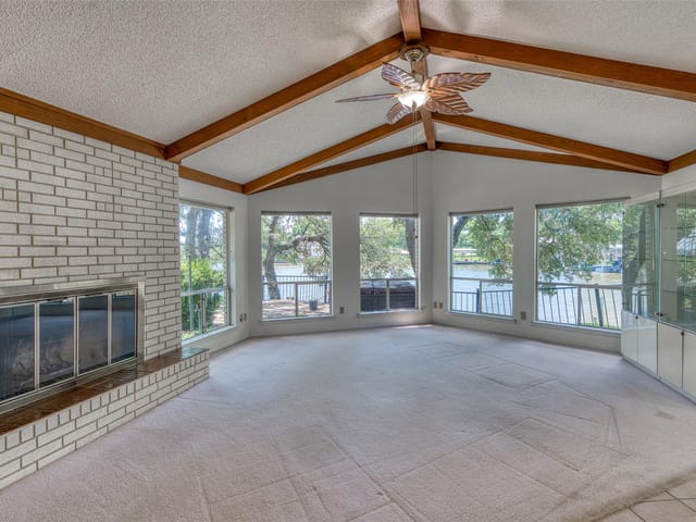 104 Bluebird LN