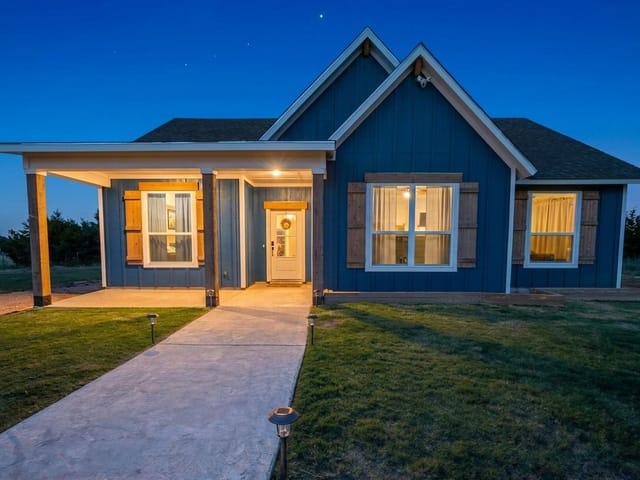 104 Donnie DR