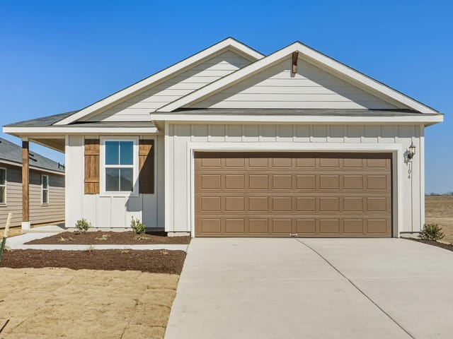 104 Eagle Valley Dr