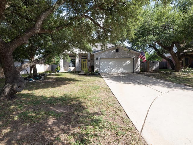104 Grant CT