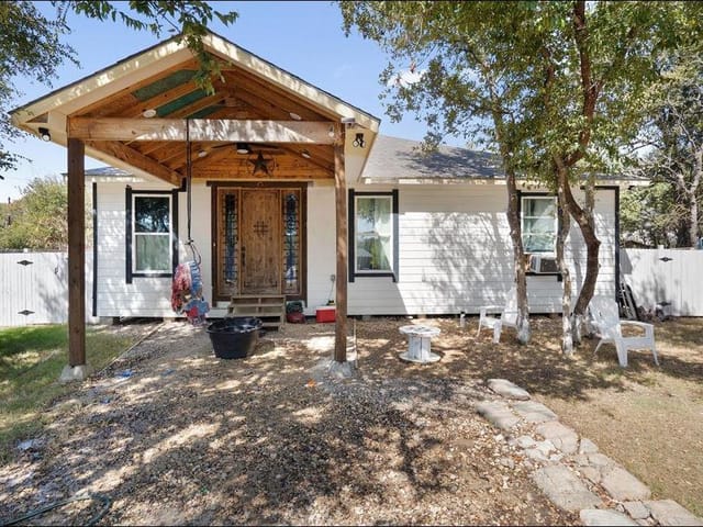 104 Pink Dahlia DR
