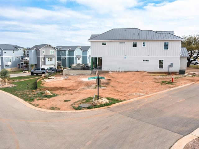 104 village view dr