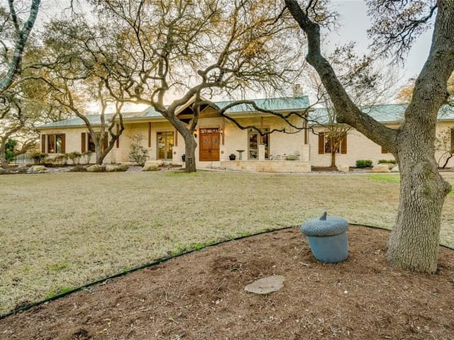 1040 Polo Club Dr