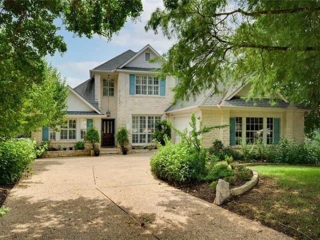 10401 Laurel Hill Cv