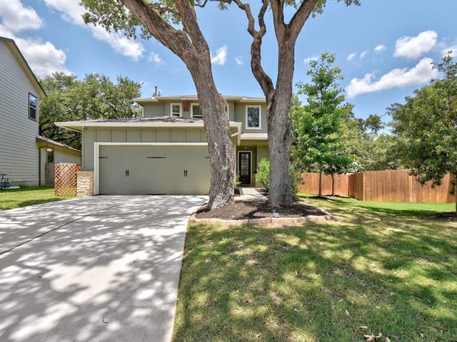 10402 Bramble Berry Dr