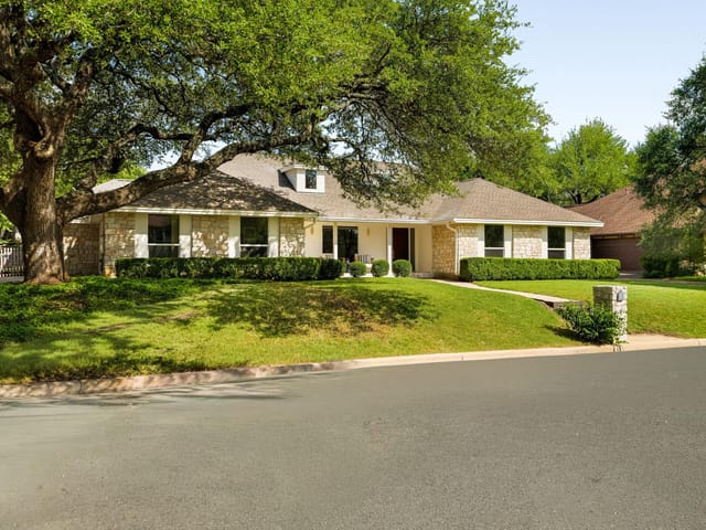 10403 Weller DR