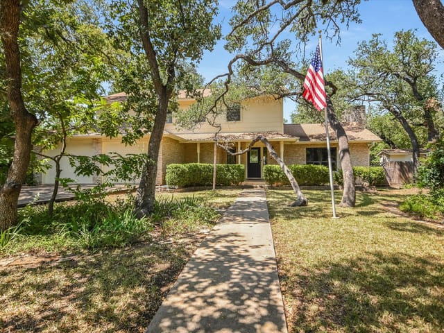 10404 Mourning Dove DR