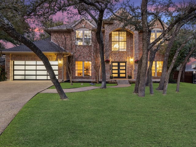 10405 Cassia Cv