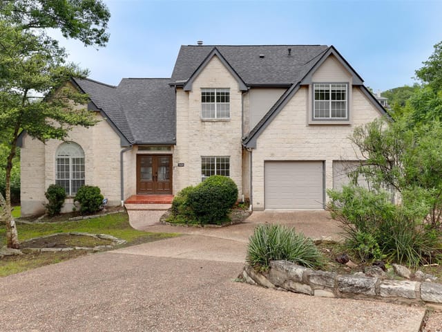 10406 Yucca DR