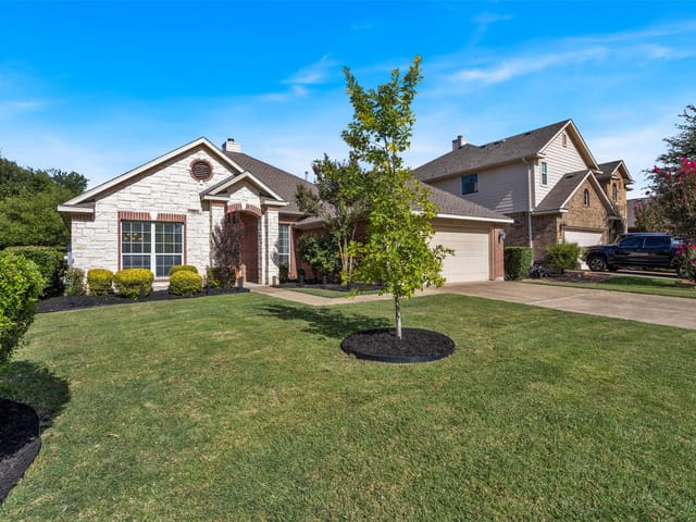 1041 Dyer Crossing WAY