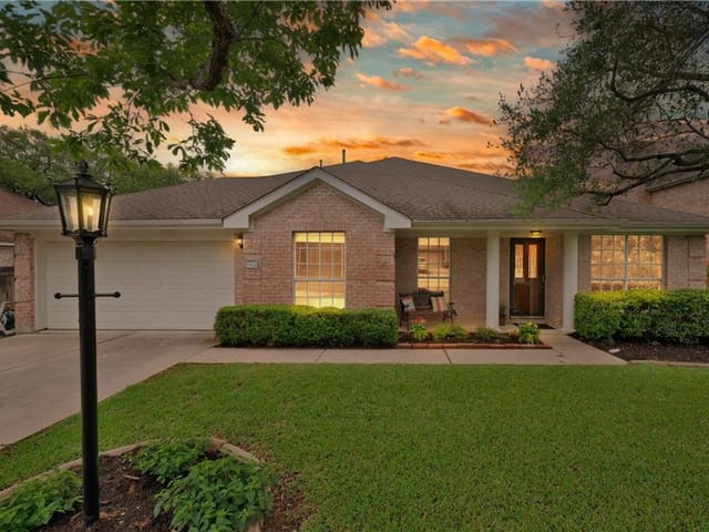 10415 Wolftrap Dr