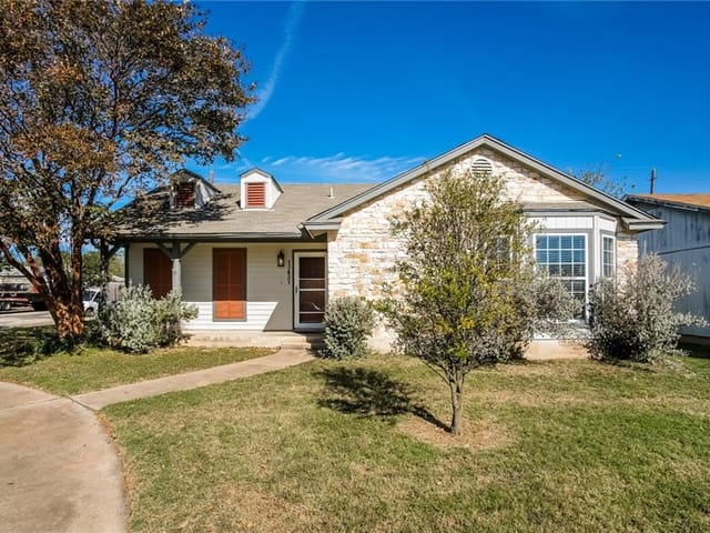 10431 Doc Holliday Trl