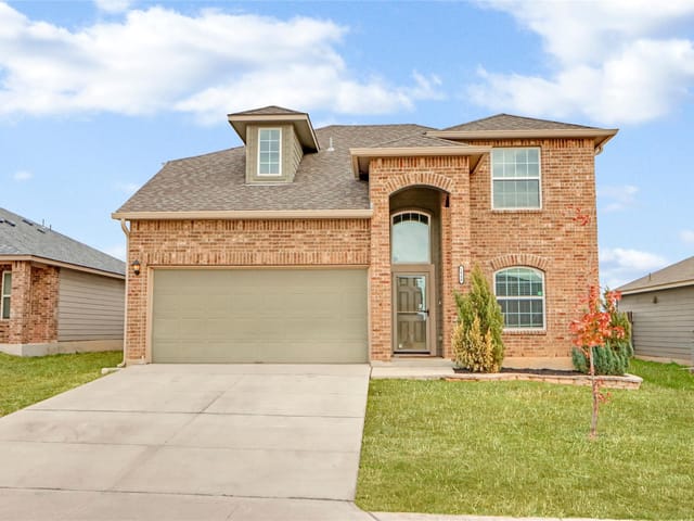 1048 Dumfries Dr