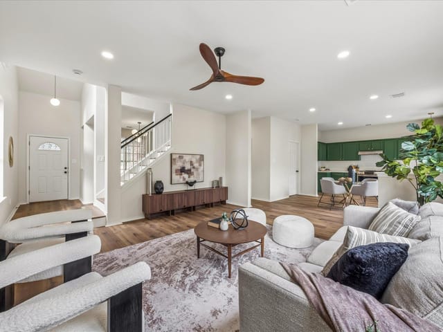 1048 Kirtomy LOOP