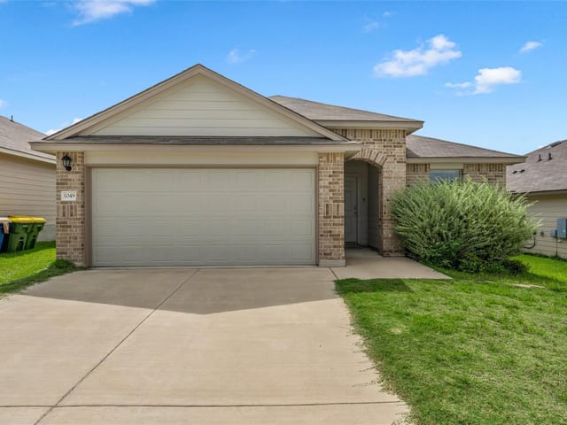 1049 Velvet CT