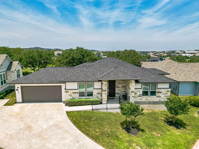 105 Ace Ln