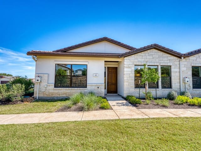 105 Amiata Dr