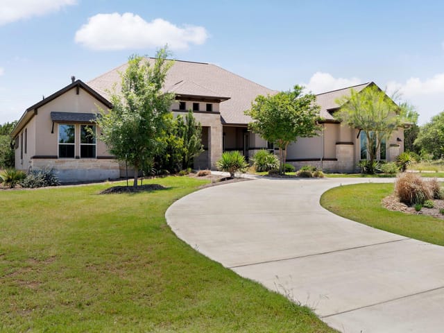 105 Council Oak Ct