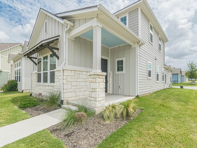 105 Harborside DR Unit #101