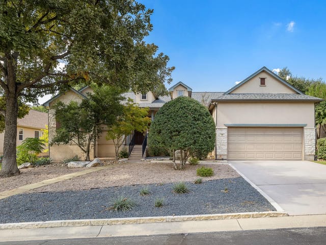 105 Liatris Ln