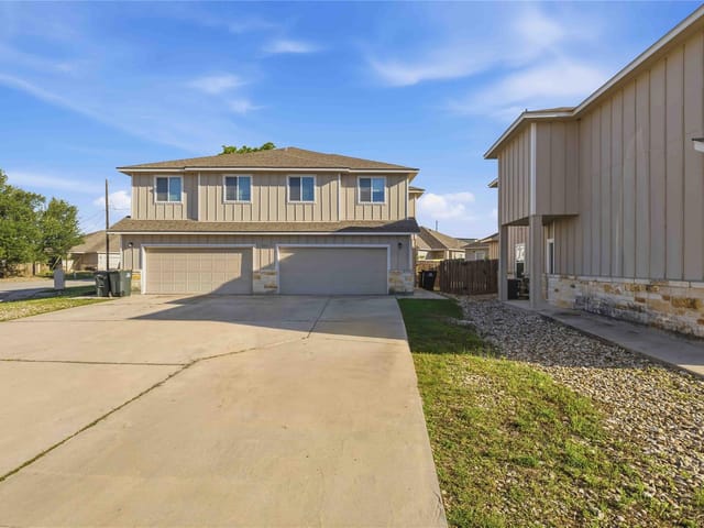 105 Liberty Place Cv