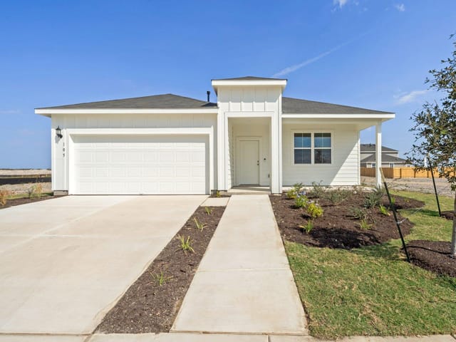 105 Lindheimer Ln