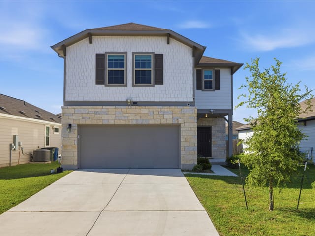 105 Quiet Man DR